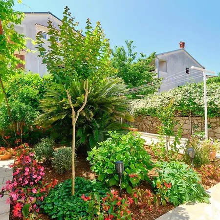 Pensionat Mirjana 1 4*